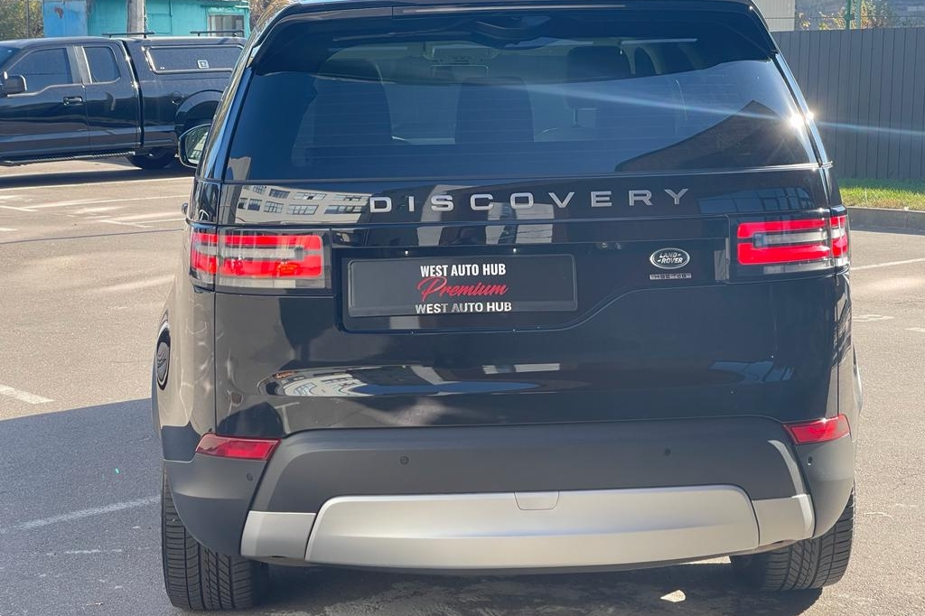 Land Rover Discovery HSE 3.0TDi 2018 фото 3