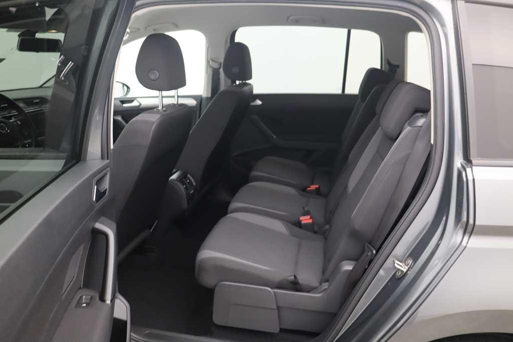 Volkswagen Touran 2016 фото 1