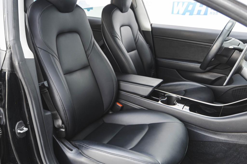 Tesla Model 3 2018 фото 34