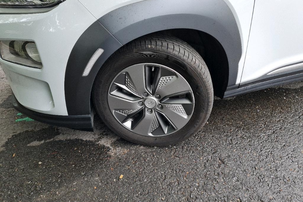 Hyundai Kona 2020 фото 10