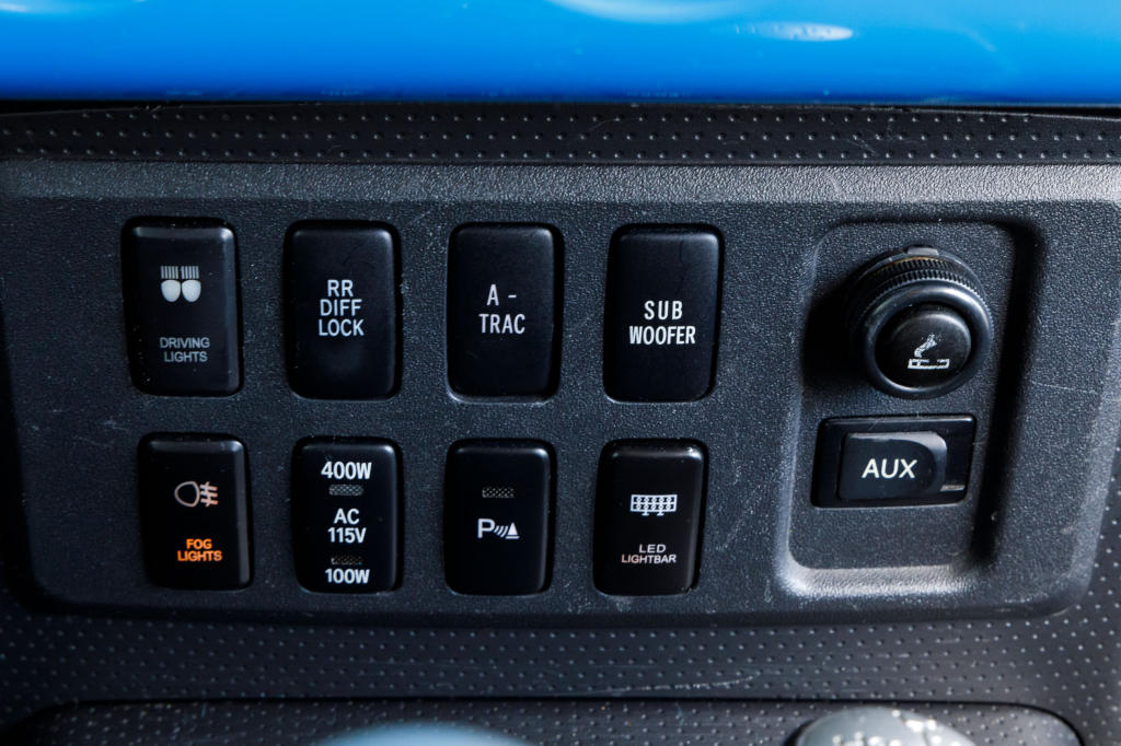 Toyota FJ Cruiser Full time 4WD 2006 фото 30