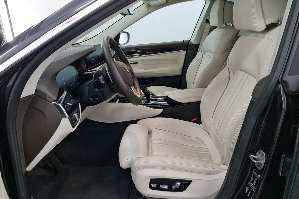 BMW 6er Gran Turismo 2019 фото 7