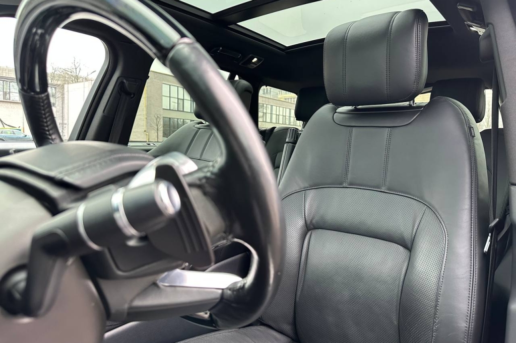 Land Rover Range Rover 4.4D 2018 фото 10