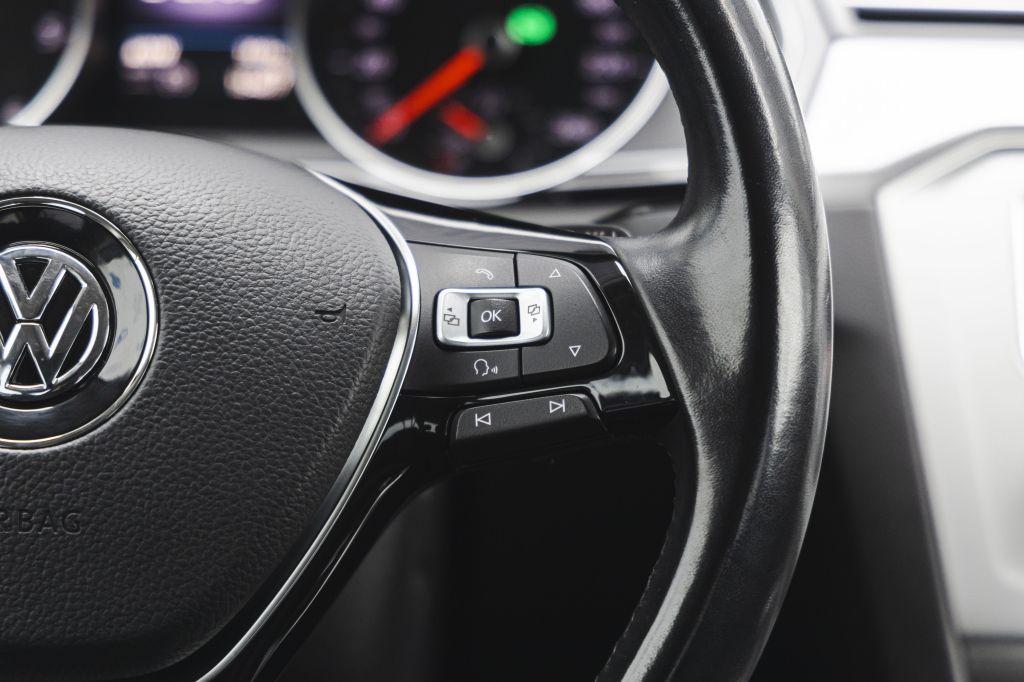 Volkswagen Passat 2016 фото 18