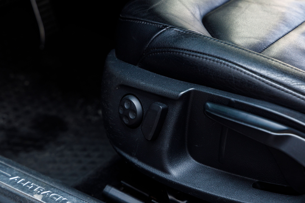 Volkswagen Passat Alltrack 2013 photo 10