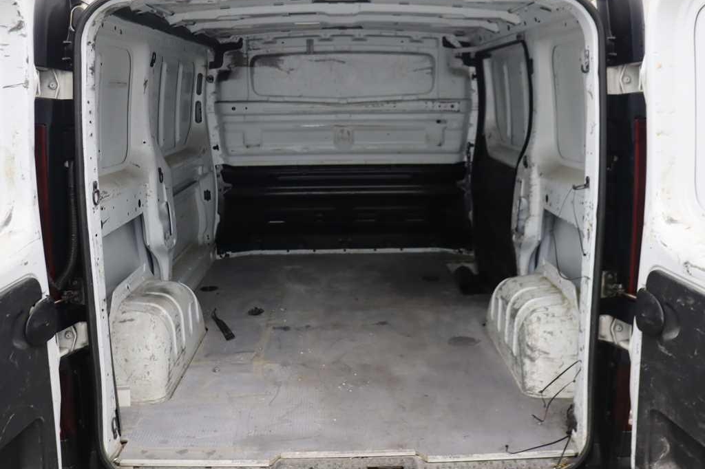 Renault Trafic 2016 фото 19