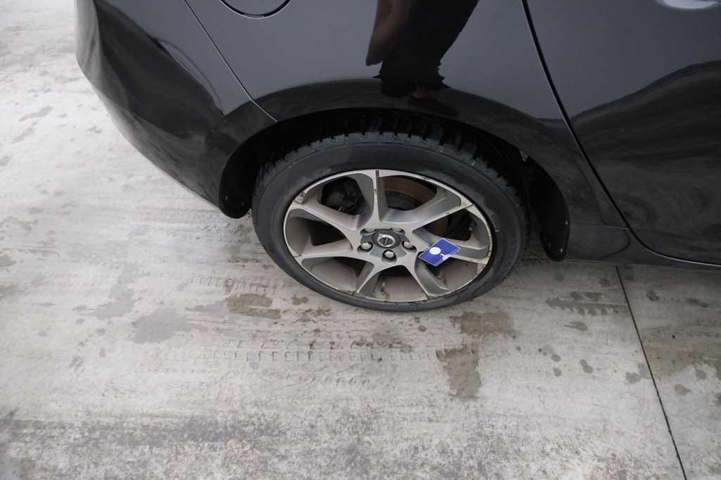 Volvo V40 2016 photo 37