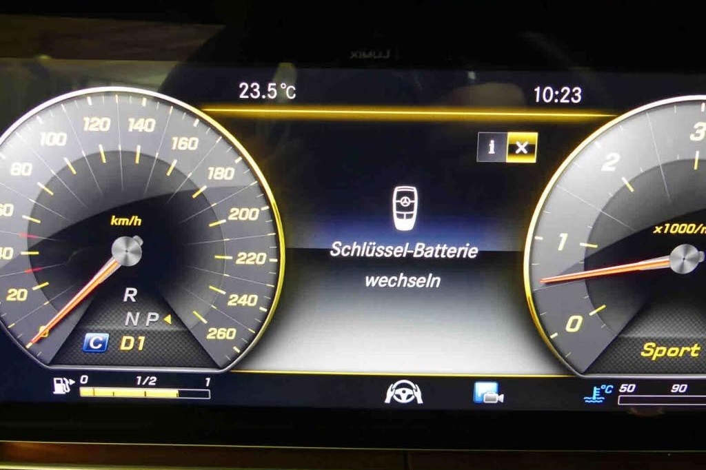 Mercedes-Benz E-Klasse 2017 photo 12