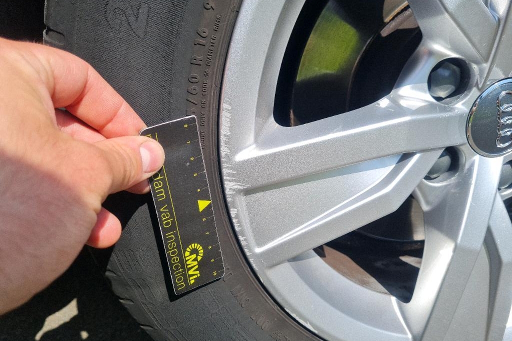 Audi A4 Avant 2016 photo 21