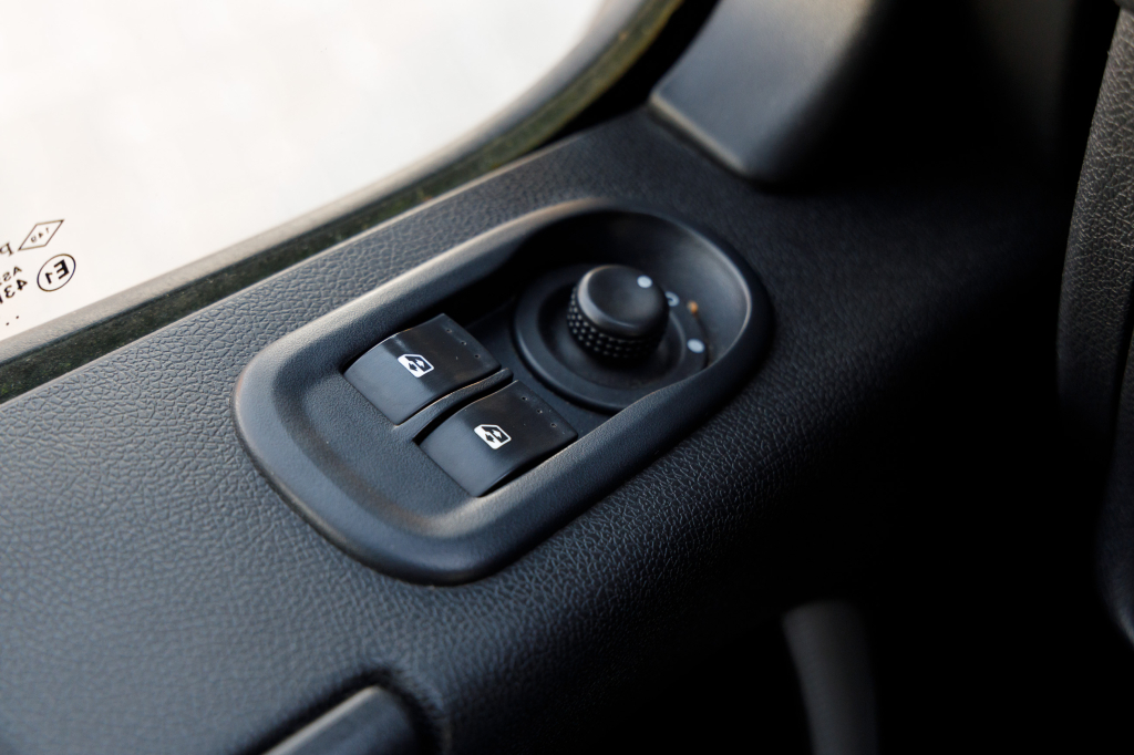 Opel Movano фото 10