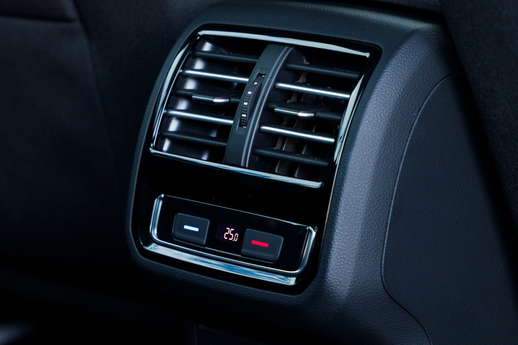 Volkswagen Passat B8 фото 20