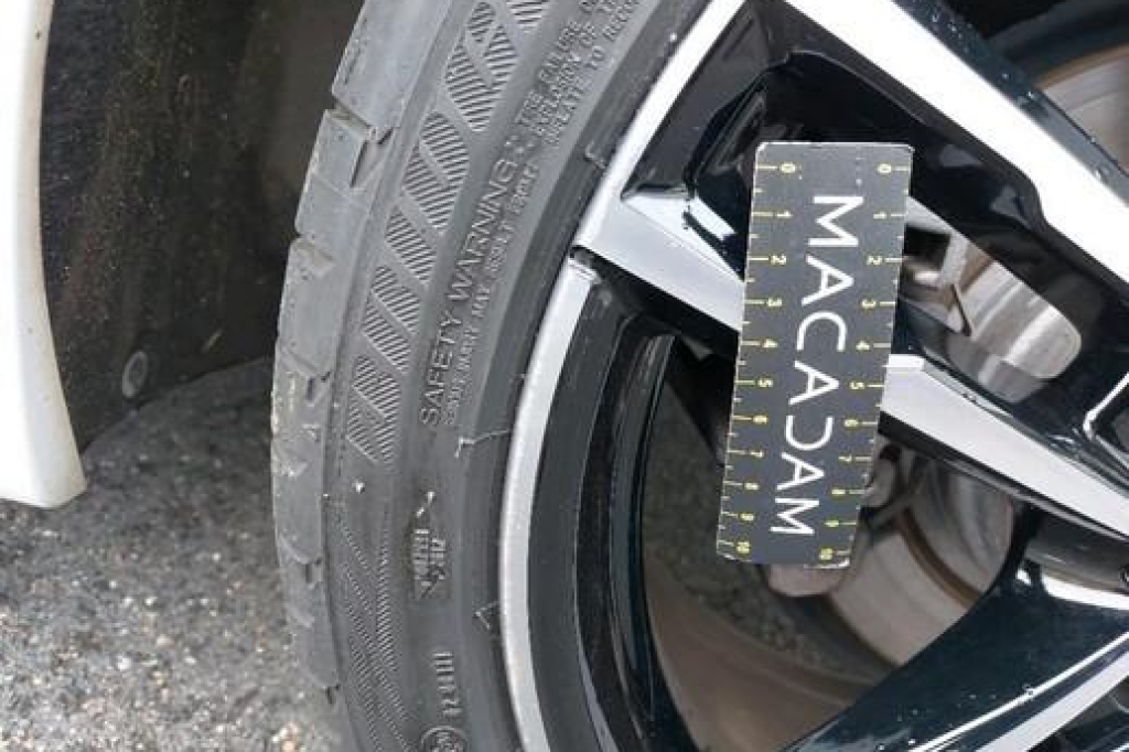 BMW 1er 2018 фото 16