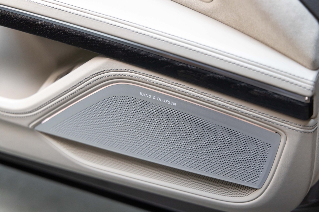 Audi A8 L 2018 фото 15