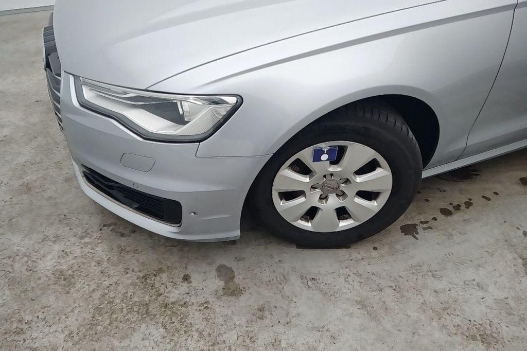 Audi A6 2016 фото 24