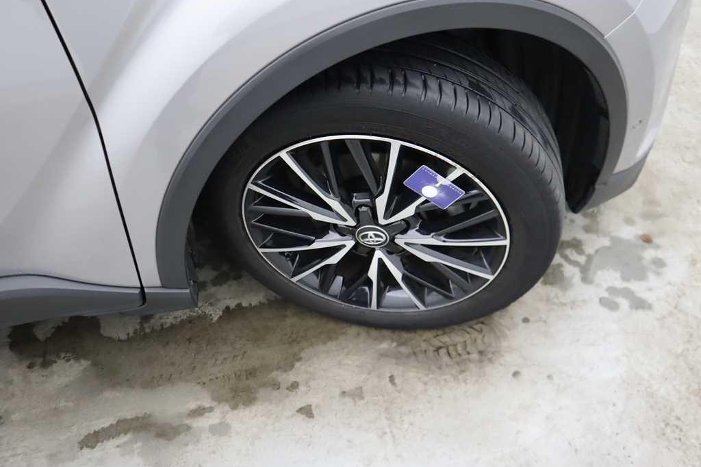 Toyota C-HR 2017 фото 53