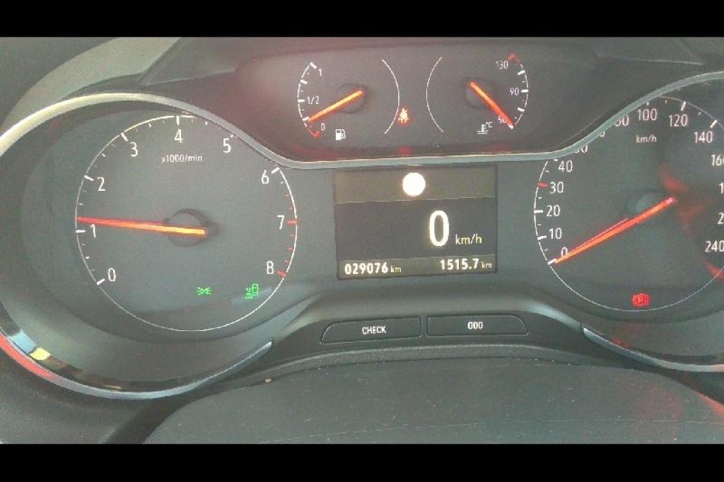 Opel Grandland X 2020 фото 1