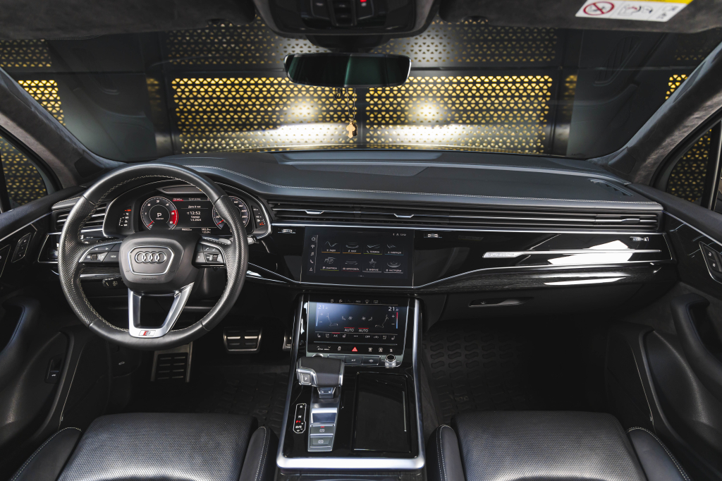 Audi Q7 S-Line 2021 photo 41