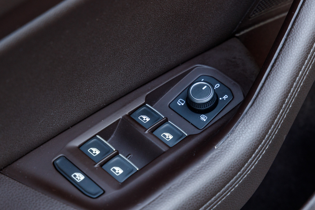 Volkswagen Passat B8 Highline 2015 фото 15