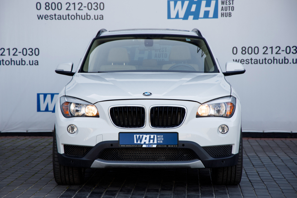BMW X1 28I 2013 фото 1
