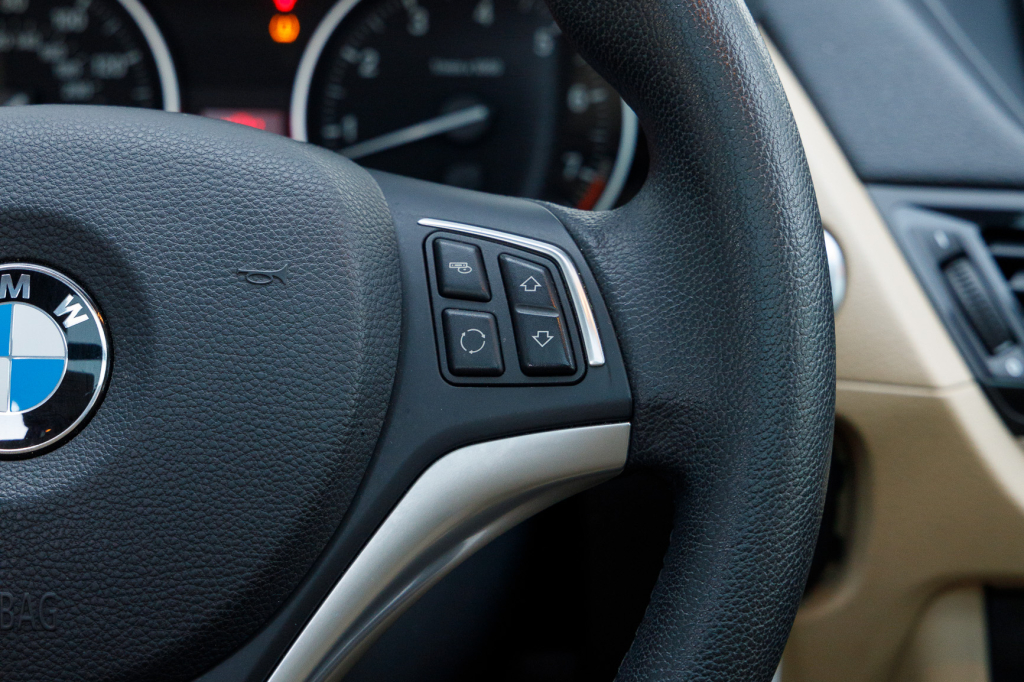 BMW X1 28I 2013 фото 7