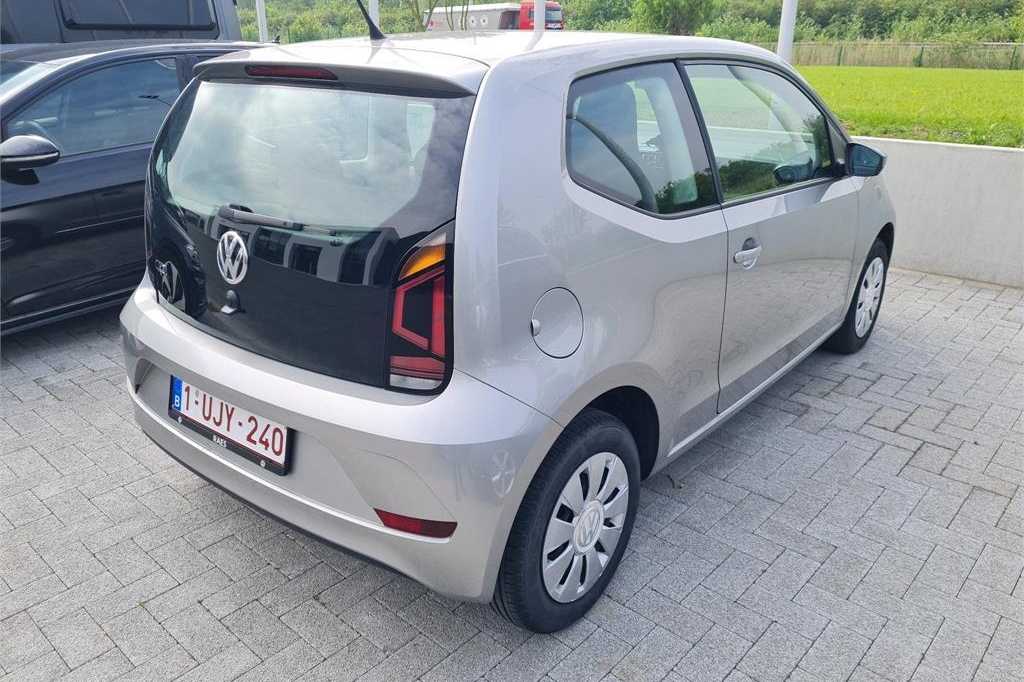 Volkswagen Up 2018 photo 4