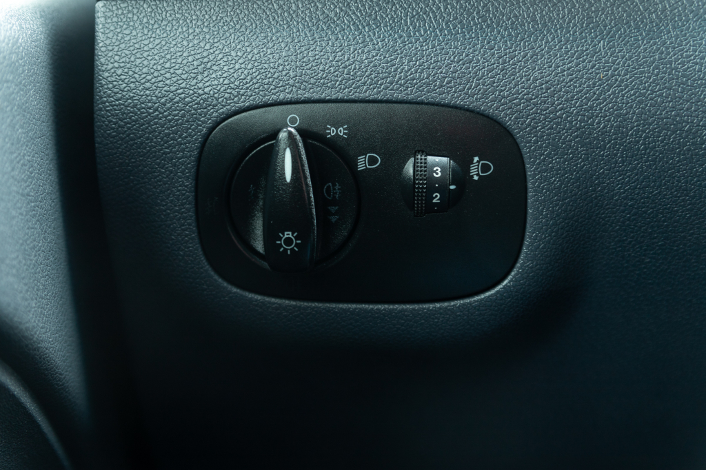 Ford Transit Connect пасс. 2008 фото 10