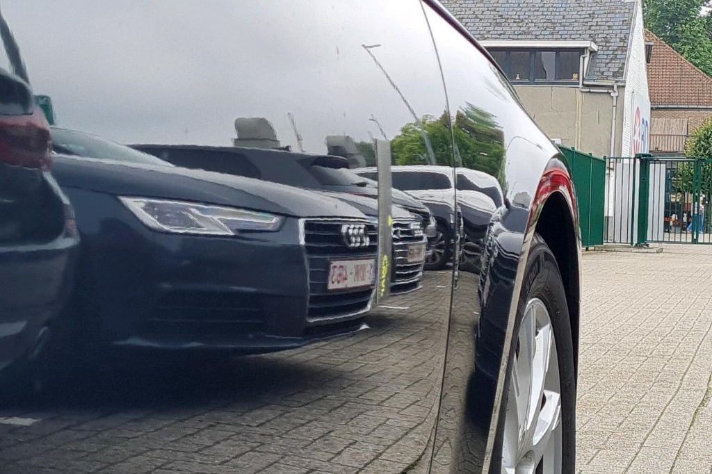 Audi A4 Avant 2017 фото 10