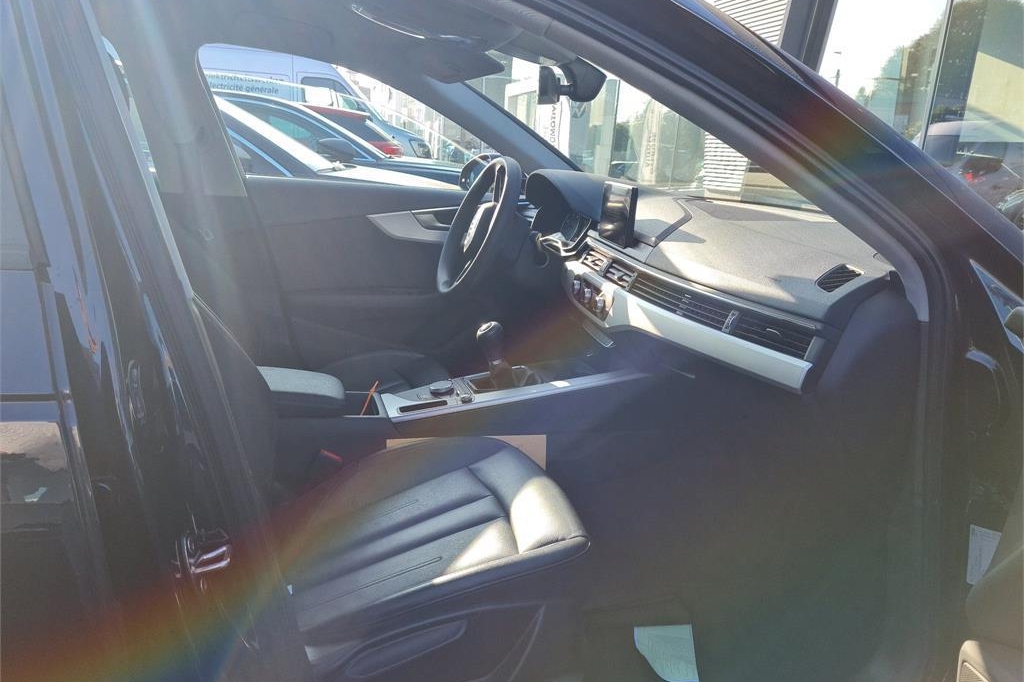 Audi A4 Avant 2016 фото 5