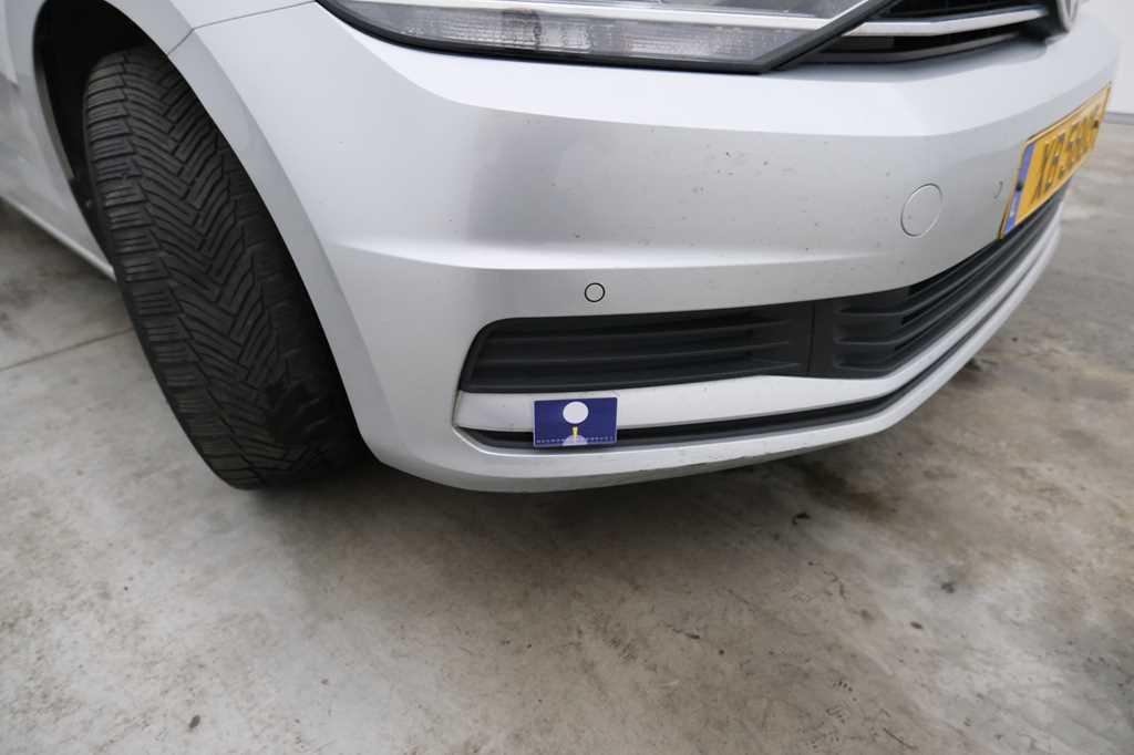 Volkswagen Touran 2018 фото 37