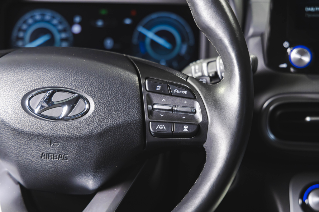 Hyundai Kona Electric 2021 фото 19