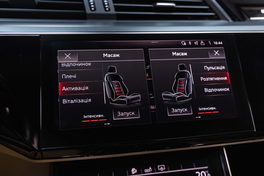 Audi e-tron 55 quattro 2019 фото 25