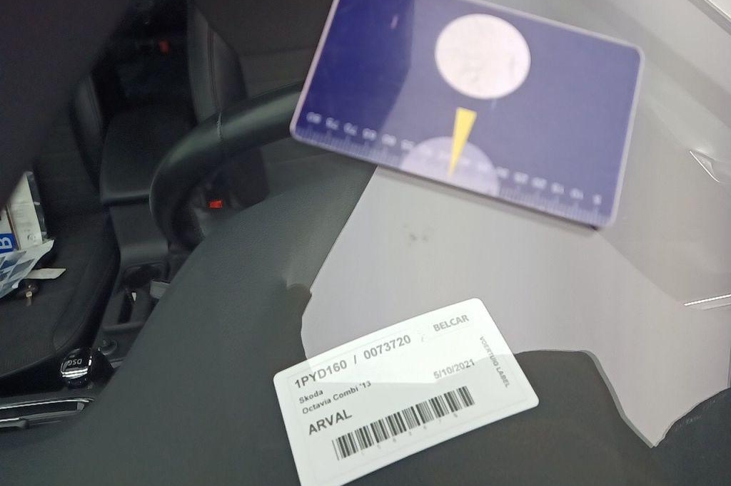 Skoda Octavia Combi 2016 фото 23