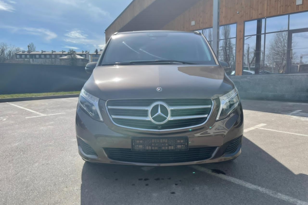 Mercedes-Benz V 220 Long 4MATIC 2018 photo 1