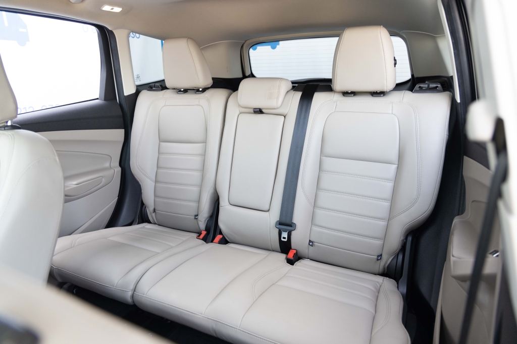 Ford Escape SEL 2019 photo 31