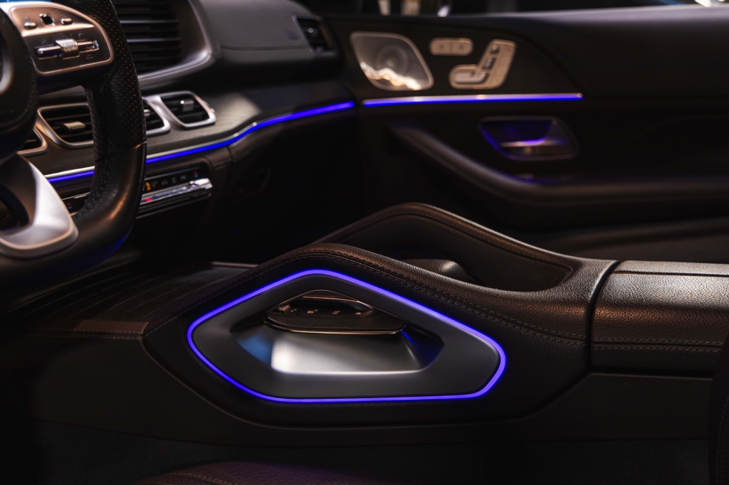 Mercedes-Benz GLS-Class 400d 2020 photo 44