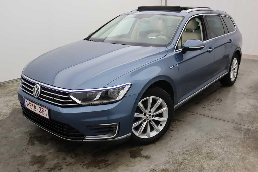 Volkswagen Passat Variant 2017 photo 6