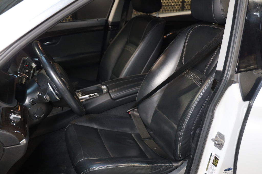 BMW 5 Series GT 2015 фото 25