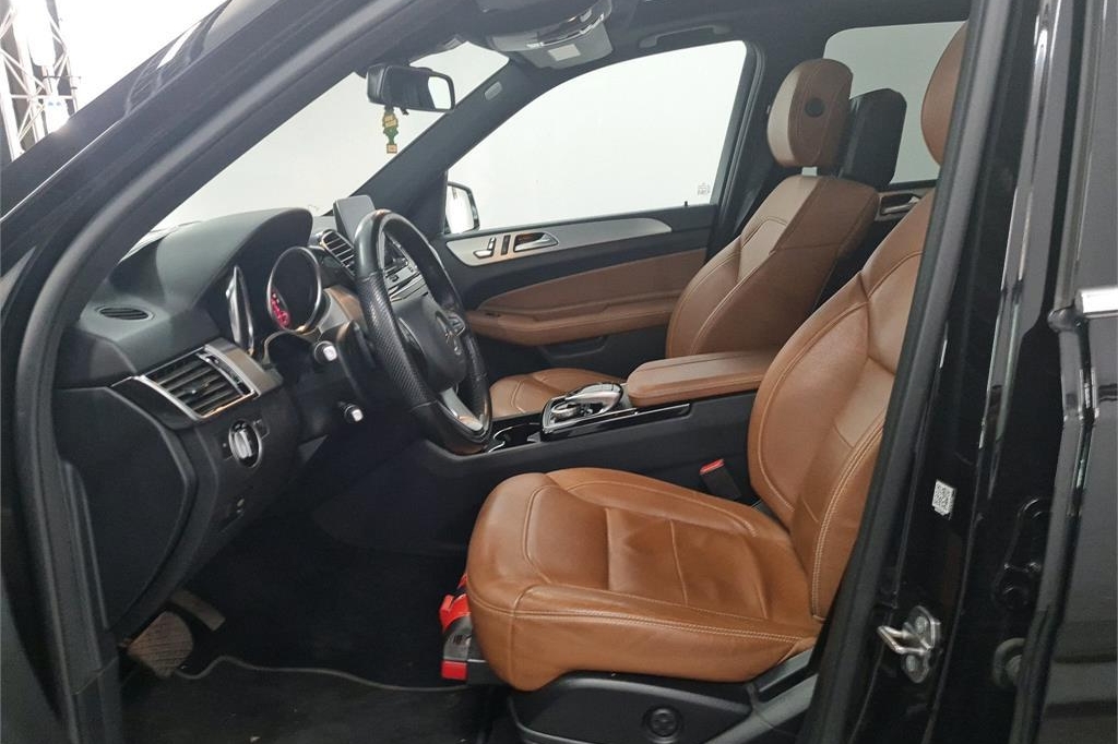 Mercedes-Benz GLE-Class 2018 фото 2