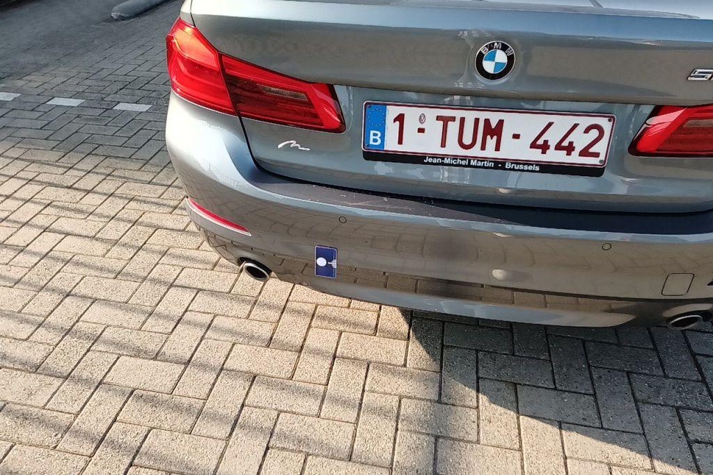 BMW 5 Series 2018 photo 18