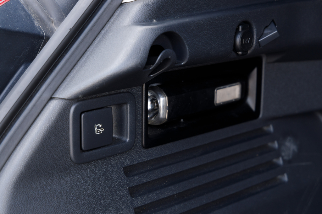 Peugeot 3008 2011 фото 21