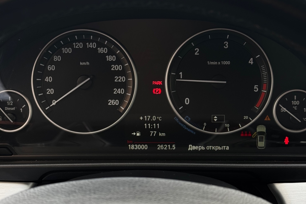 BMW 5er Touring 2011 фото 14