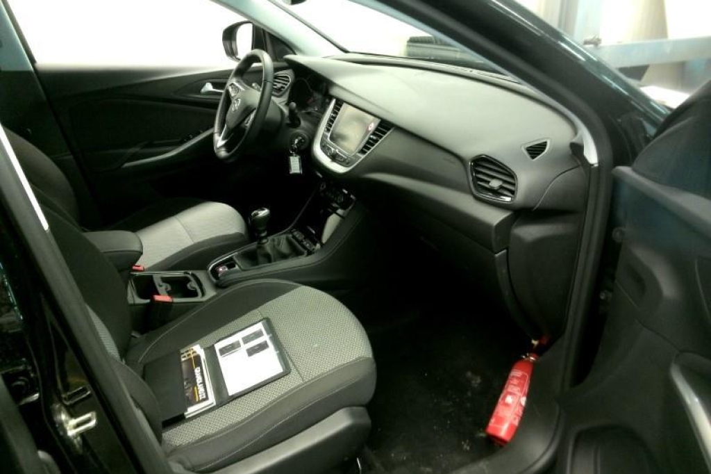 Opel Grandland X 2020 фото 2