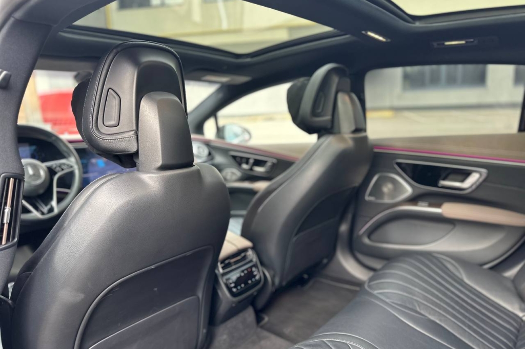 Mercedes-Benz EQS 450+ 2021 фото 12