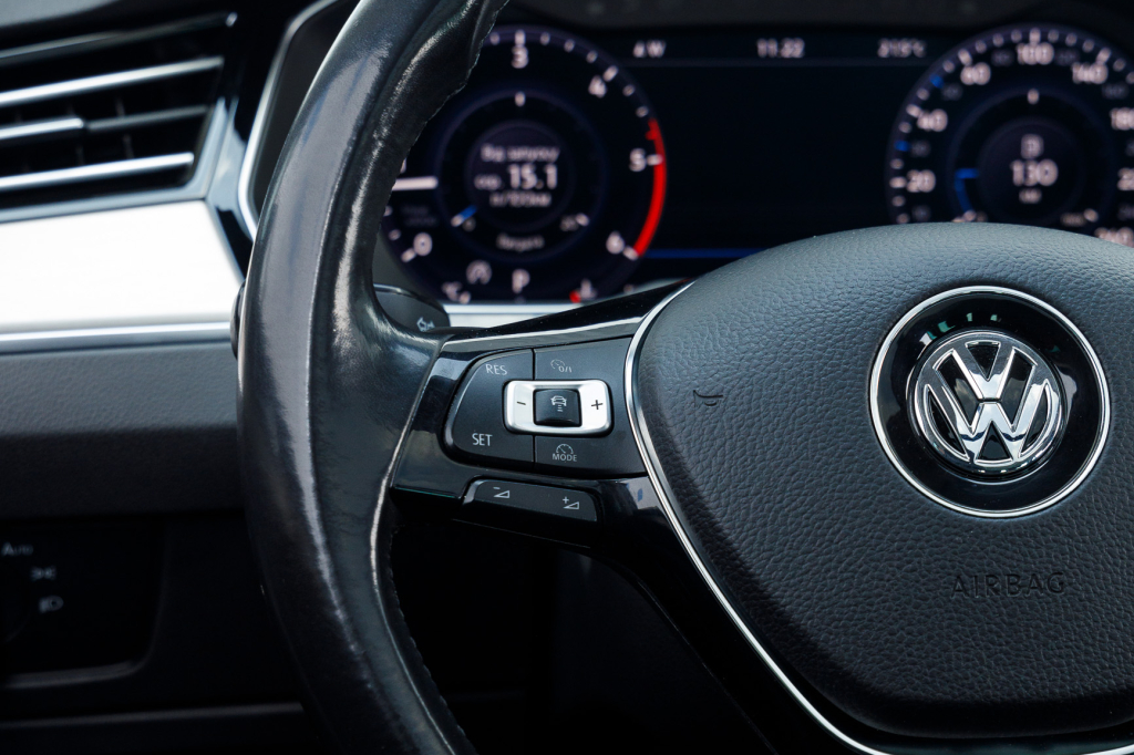 Volkswagen Passat B8 2017 фото 18