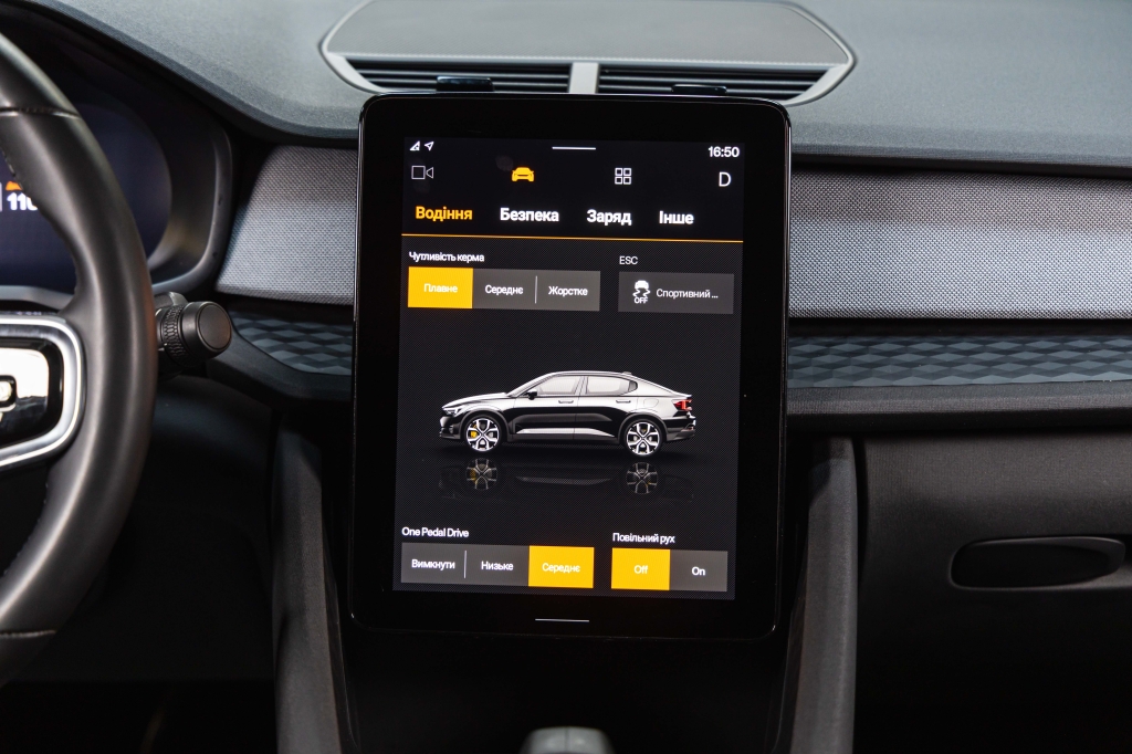 Polestar 2 2022 фото 28