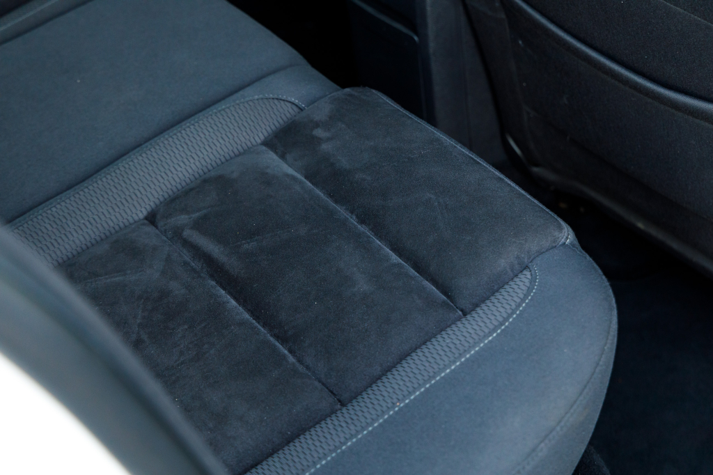 Volkswagen Golf VI 2010 фото 26