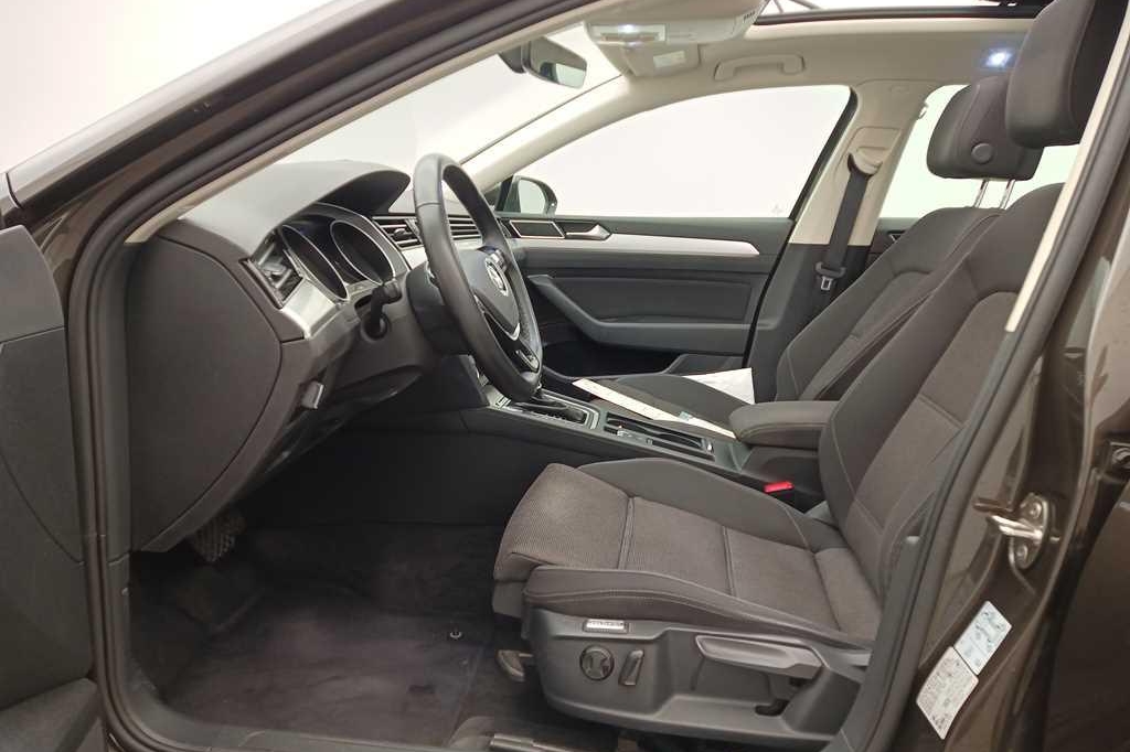 Volkswagen Passat Variant 2017 фото 7