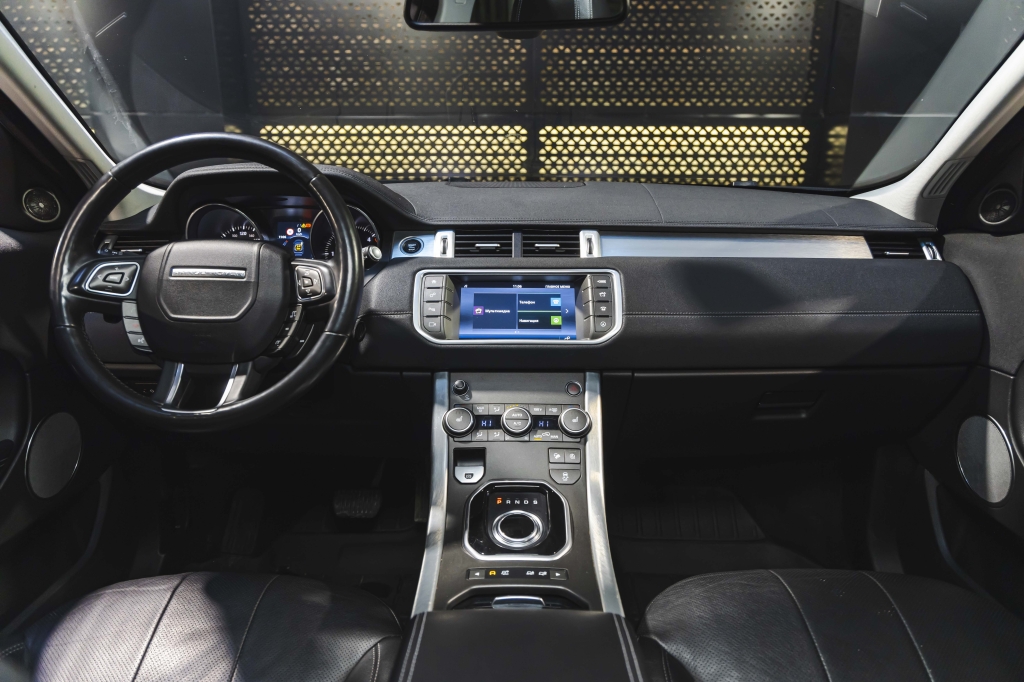 Land Rover Range Rover Evoque 2017 фото 31