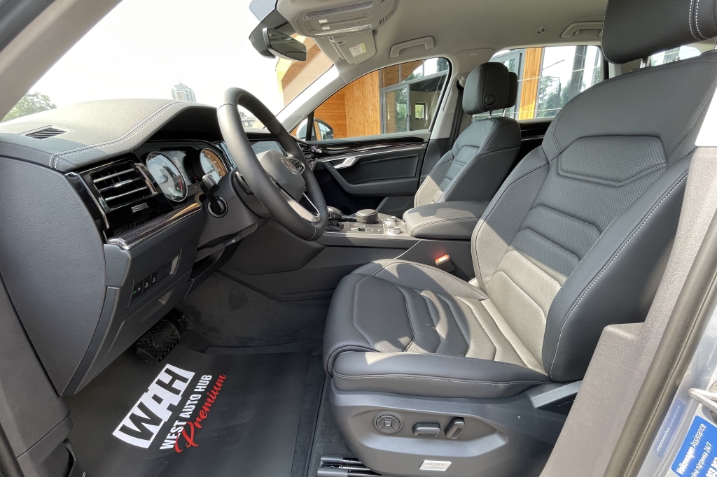 Volkswagen Touareg Silver 3.0TDI 2021 photo 5