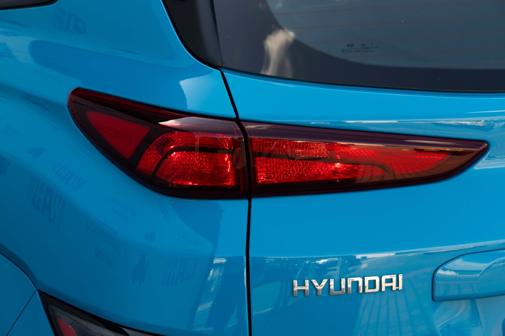 Hyundai Kona 2021 фото 11